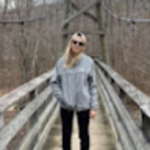 Meet your Posher, Madison